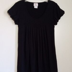 Motherhood Oh Baby puff sleeve scoop neck baby doll top with fabric belt tie